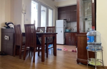 Cần bán lại căn hộ còn khá mới. Liên hệ em để mua được giá rẻ nhé