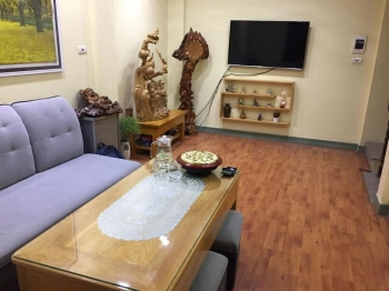 Cho thuê nhà phố Đại La, 33m2 x 5 tầng ,3 ngủ, full nội thất, 12tr