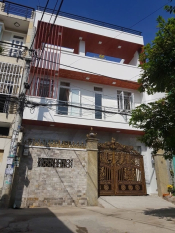 BIỆT THỰ LÊ VĂN QUỚI Ô TÔ NGỦ NHÀ - 88M2 - 3 TẦNG BTCT 4PN 3WC - CHỈ 7.7 TỶ