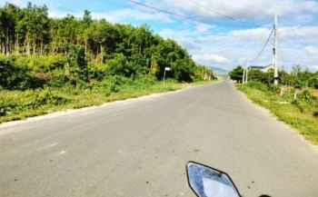 Cần tiền bán cắt lỗ lô đất ngay thị trấn, liền kề chợ và bến xe trung tâm