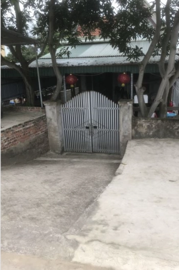 Bán nhà hai mặt tiền, sát Cảng cá Xuân Hội, Nghi Xuân, Hà Tĩnh, quá thuận lợi để kinh doanh