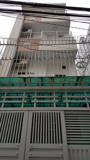 CHÍNH CHỦ CẦN BÁN GẤP CĂN  NHÀ NẰM NGAY TRUNG TÂM Q.PHÚ NHUẬN