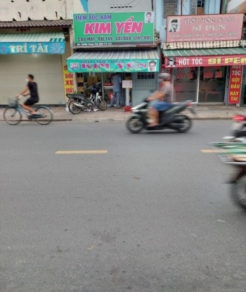 CHO THUÊ LẠI TIỆM TÓC NAM MẶT TIỀN.ACE NÀO CẦN LIÊN HỆ EM NGAY NHÉ