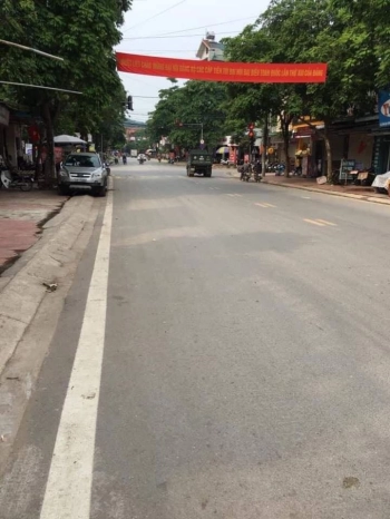 BÁN ĐẤT THỊ TRẤN HỮU LŨNG