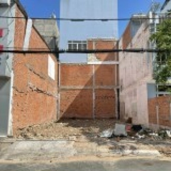 Đất đường 40 Tân Quy Đông P Tân phong Quận 7. diện tích 6x15m giá 18,3 tỷ