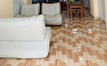 Nhà ngộp 1 trệt 1 lầu mới xây dựng mặt tiền QL1A