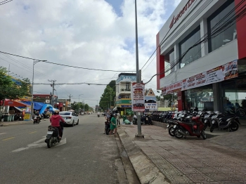 Bán toàn bộ diện tích đất thổ cư và CLN tọa lạc tại mặt tiền đường ĐT 720, KDC Rạng Đông, xã Gia Huynh,Tánh Linh,Bình Thuận. ( nay là Suối Kiết, Lâm Đồng)
