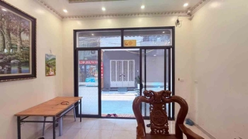 Chính chủ nhượng nhà mặt phố Yên Phúc 5 tầng kinh doanh đỉnh mặt tiền rộng sát Văn Quán