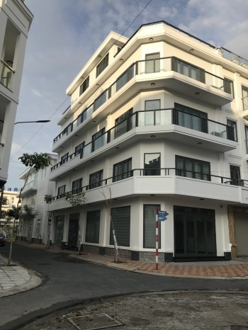 Cho thuê mặt bằng tầng trệt căn nhà C11, khu đô thị Hưng Phú, phường Phú Tân, thành phố Bến Tre