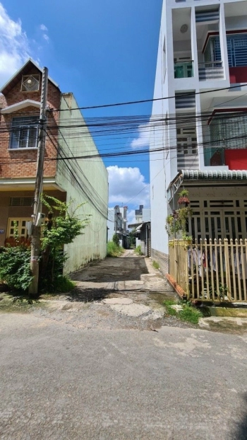 Bán nền đẹp khu vực trung tâm thành phố thuận tiện đi lại, kinh doanh buôn bán.