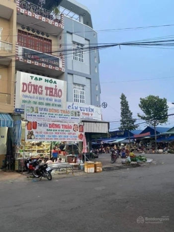 CHO THUÊ NHÀ MẶT TIỀN CHỢ THỰC PHẨM TP HỒNG NGỰ