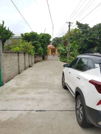 Bán lô đất thôn 4 Phù Vân giá công nhân.