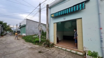 Cần bán Nhà đối diện Uỷ Ban Xã Tân Hương Huyện Châu Thành Tiền Giang