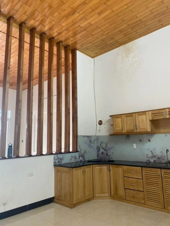 Chuyển nhượng căn nhà thôn 8 xã Đăk Cấm