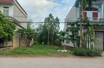 Cần bán lô đất đẹp long lanh này...!