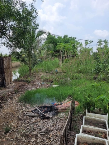 ĐẤT VUÔNG tại ấp Chà Là, xã Phú Thuận