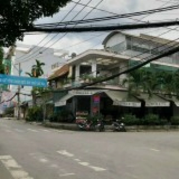 Bán nhà góc 2 MT Đường 79, Phường Tân Quy, Q.7, dt 7x15m, 2 lầu