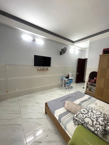 Bán nhà mặt phố quận 6 - Kế công viên thoáng mát - 4 tầng BTCT 14,5 tỷ