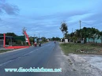 Cần sang nhượng gấp căn nhà mới xây cực phẩm mặt tiền đường ĐT720 (Quốc lộ 55B) tại Xã Suối Kiết, huyện Tánh Linh, tỉnh Bình Thuận