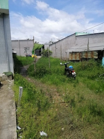  Bán nền mặt tiền đường Đồng Khởi Ngã Sáu Châu Thành Hậu Giang