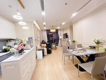 Bán căn 2PN full nội thất nhập khẩu tại Vinhomes Metropolis Liễu Giai 