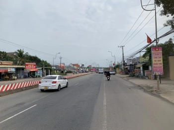 Chính chủ kẹt tiền cần bán đất thổ cư phú giáo bình dương