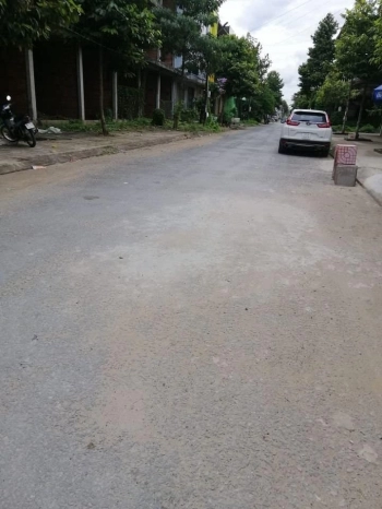 Bán nền đường số 4 khu trung tâm thương mại thị trấn ngã sáu