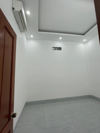 Bán nhà mới xây 540 m2 mặt tiền đường Bông Vang Mỹ Khánh, Phong Điền 