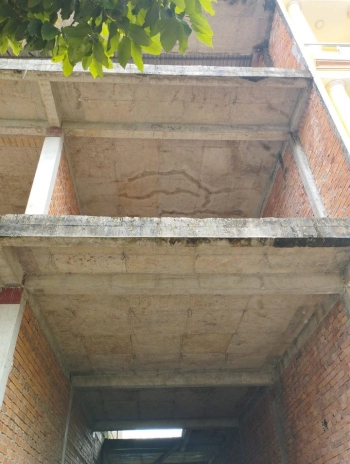 Bán gấp nhà thô 1T 2L KDC TRUNG TÂM THƯƠNG MẠI Thị trấn Ngã Sáu Châu Thành Hậu Giang