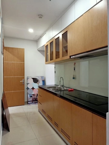 Bán căn 2pn 2wc cc him lam phú đông