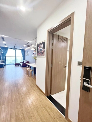 Cho thuê căn hộ 2 ngủ M3 Vinhomes Metropolis, 29 Liễu giai, Ba Đình, Hà nội, tầng cao, view đẹp!