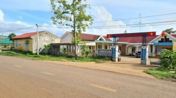 Bán đất mặt tiền chợ Ea M’Droh, Cư M’gar, Daklak