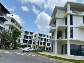 Bán Villa Park Bưng Ông Thoàn 10x17m giá 21 tỷ