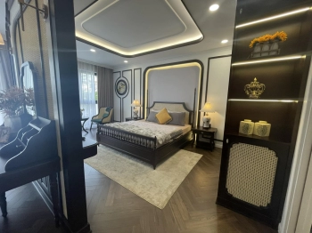 Bán gấp căn hộ St Moritz 2pn2wc