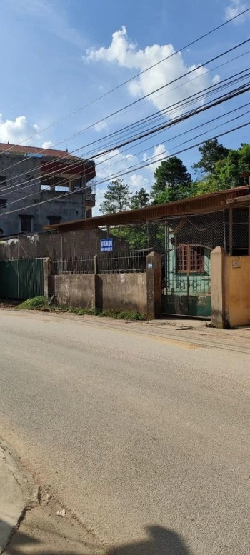 Cho thuê mặt bằng kinh doanh đường Mẫu Sơn Thị trấn Cao Lộc T. Lạng Sơn