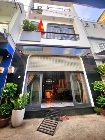 Bán nhà đẹp Lê Trọng Tấn – Tân Phú | Ngang 4.9m | 3 Tầng | Full Nội Thất - Giá Siêu Tốt