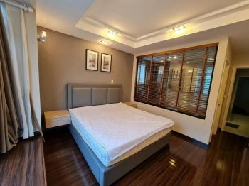 Chính chủ cần cho thuê căn hộ Dockland DT 106m2, 3PN, Giá 15tr căn góc