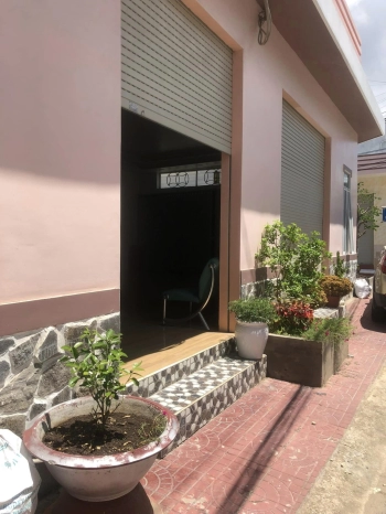 Bán nhà 2 mặt tiền gần chợ Phường 5, Tp Cà Mau