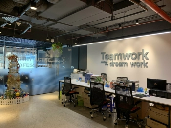 Cho Thuê Văn Phòng Mặt Đường Láng Hạ sẵn nội thất  250m giá 250k/m