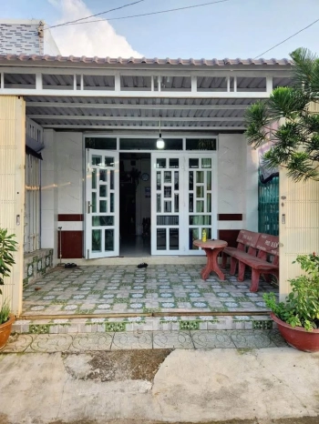 Bán gấp căn nhà 1 / Tỉnh Lộ 2, Lộc Hưng,Trảng Bàng 150m2 SHR giá 630tr