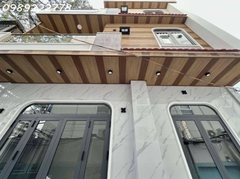 MẶT TIỀN thụt TRẦN QUANG KHẢI- ĐẸP 3 TẦNG - TẶNG NỘI THẤT CƠ BẢN - Ô TÔ TỚI CỬA.