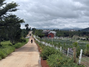 Chỉ 570 triệu gần hồ Đông Thanh, view 360 săn mây, sổ sẵn công chứng ngay