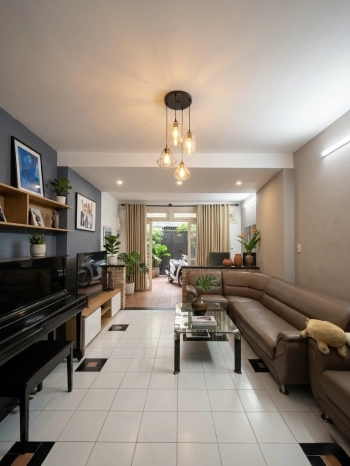 Hàng xóm CƯ XÁ LỮ GIA - Lý Thường Kiệt - 90m2, giếng trời đón sáng, xe hơi ngủ nhà.