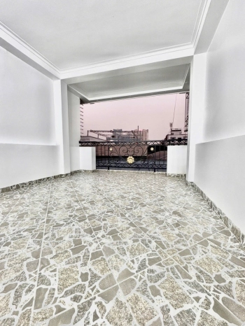 🔥 CẦU GIẤY BÁN NHÀ MỚI, NGÕ KINH DOANH TẤP NẬP, CHỦ THÂN THIỆN, SỔ CẤT KÉT SẴN SÀNG GIAO DỊCH 🔥