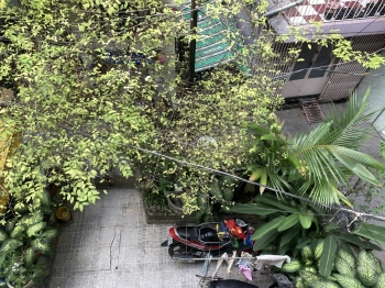 Bán nhà Quận 10, dưới 10 tỷ, DT 100m2 4 tầng giá chỉ nhỉnh 9 tỷ xíu