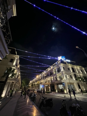 Nhà Phố Thương Mại Trung Tâm Đà Nẵng Rẻ Hơn Thị Trường 4 tỷ