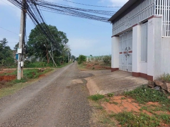 Đất TC mặt tiền Nguyễn Tri Phương nối dài chưa qua vành đai giá 2,4 tỷ Quỳnh Anh