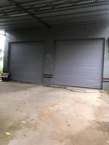 Bán gấp căn nhà cấp 4 nằm trên đất mặt tiền lớn