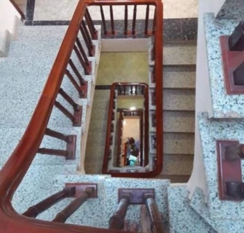 Hiếm, Bán nhà Lê Văn Thịnh, 80m2, mt 4.8 m, nội thất đẹp, ở sướng, 8.75 tỷ