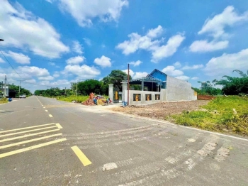 BÁN GẤP LÔ ĐẤT 200m2, MT ĐƯỜNG 16 NGAY PLAZA CHƠN THÀNH, CHỢ DÂN ĐÔNG. GIÁ 450TR